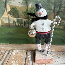 Load image into Gallery viewer, Handmade Spun Cotton Standing Snowman