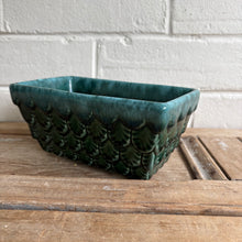 Load image into Gallery viewer, Vintage Hull USA Scalloped Planter - Teal Drip Glaze c1960