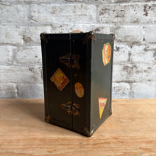 Load image into Gallery viewer, Rare 1910s American Specialty Furnishings & Bag Industry Co. Salesman Sample Doll Trunk