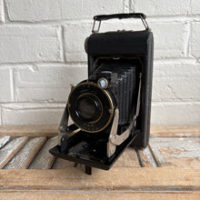 Load image into Gallery viewer, Vintage Kodak Folding Six-20 Bellows Camera c1937