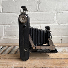 Load image into Gallery viewer, Vintage Kodak Folding Six-20 Bellows Camera c1937