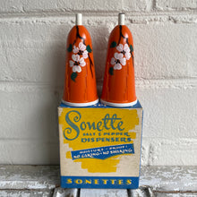 Load image into Gallery viewer, Vintage Sonette Salt + Pepper Dispenser Set c1940s