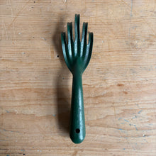 Load image into Gallery viewer, Vintage Single Metal Garden Fork