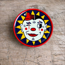Load image into Gallery viewer, Vintage Tin Litho Noisemaker c1940-1950
