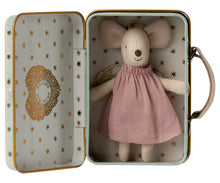 Load image into Gallery viewer, Maileg - Guardian Angel Mouse in Suitcase