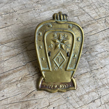 Load image into Gallery viewer, Antique Brass Myers &amp; Son Good Luck Clip

