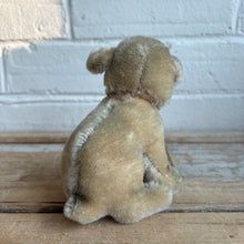 Load image into Gallery viewer, Vintage 1950s Steiff Molly Seated Terrier Puppy

