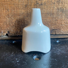 Load image into Gallery viewer, Vintage Nutbrown Ironstone Pie Funnel c1950

