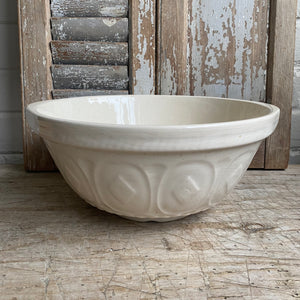 Vintage 1930s T.G Green & Co. White Gripstand Mixing Bowl