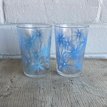Load image into Gallery viewer, Vintage Swanky Swig Juice Glasses c1950
