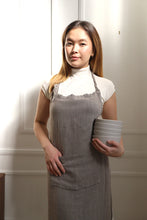 Load image into Gallery viewer, Linen Culinary Apron
