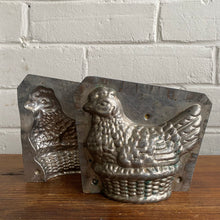 Load image into Gallery viewer, Antique Nesting Hen on Basket Chocolate Mold #17
