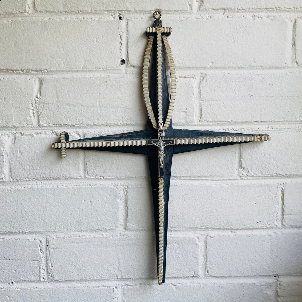 Antique Primitive Folk Art  Carved Cross