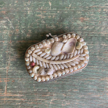 Load image into Gallery viewer, Vintage French Shell-Encrusted Coin Purse
