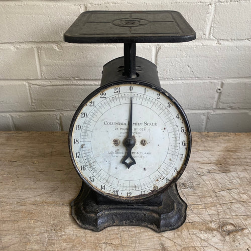Antique Landers, Frary & Clark Household Scale