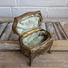 Load image into Gallery viewer, Antique Souvenir Casket – Niagara Falls from Prospect Point – Gilt Jewelry Box
