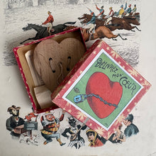 Load image into Gallery viewer, Antique French Love Puzzle – “Délivrez mon Cœur”
