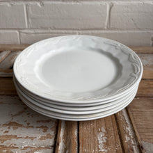 Load image into Gallery viewer, Vintage English Ironstone Wheat Plates – Set of 6 c1940
