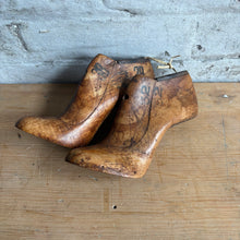 Load image into Gallery viewer, Pair of Vintage Wooden Shoe Lasts
