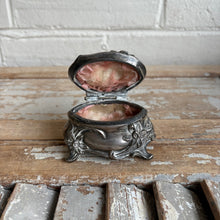 Load image into Gallery viewer, Antique Art Nouveau Silver Plate Jewelry Casket - Footed Daffodil Trinket Box
