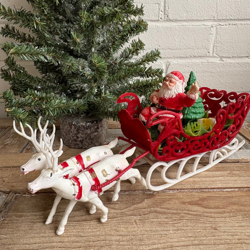 1950s Santa Sleigh & Reindeer Set