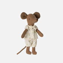 Load image into Gallery viewer, Maileg - Big Sister Mouse in a Matchbox - Yellow Flower Pajamas
