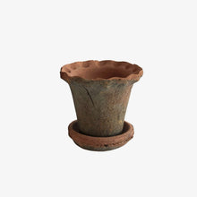 Load image into Gallery viewer, Frilly Edge Terracotta Pot with Saucer
