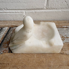 Load image into Gallery viewer, Vintage Italian Alabaster Bird Ashtray
