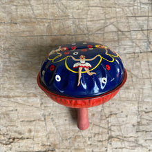Load image into Gallery viewer, Vintage Tin Litho Noisemaker c1940-1950
