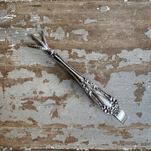 Load image into Gallery viewer, Antique Victorian Sterling Silver Sugar Tongs
