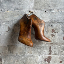 Load image into Gallery viewer, Pair of Vintage Wooden Shoe Lasts
