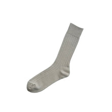 Load image into Gallery viewer, Nishiguchi Kutsushita Egyptian Cotton Socks
