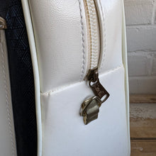Load image into Gallery viewer, Vintage Air Canada Stewardess Bag c1960
