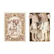 Load image into Gallery viewer, Maileg - Royal Mice Twins in Box
