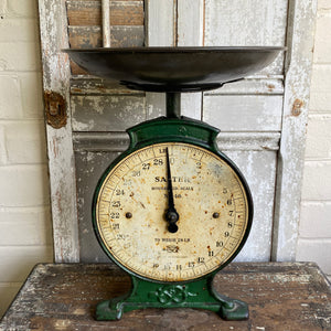 Early 1900s Cast Iron Salter Scale