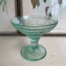 Load image into Gallery viewer, Vintage Pale Green Ice Cream Coupes Set/6
