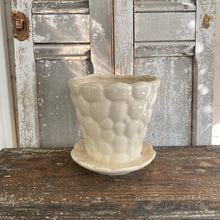 Load image into Gallery viewer, Vintage McCoy Pebble Planter
