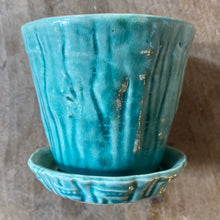 Load image into Gallery viewer, Vintage Brush McCoy Green Bamboo Flower Pot
