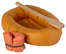 Load image into Gallery viewer, Maileg - Rubber Boat
