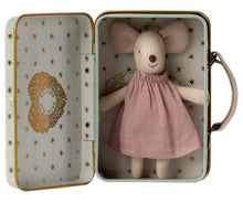 Load image into Gallery viewer, Maileg - Guardian Angel Mouse in Suitcase
