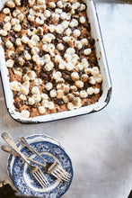 Load image into Gallery viewer, Maman: The Cookbook
